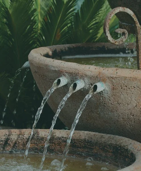 Modern Bowl Water Features